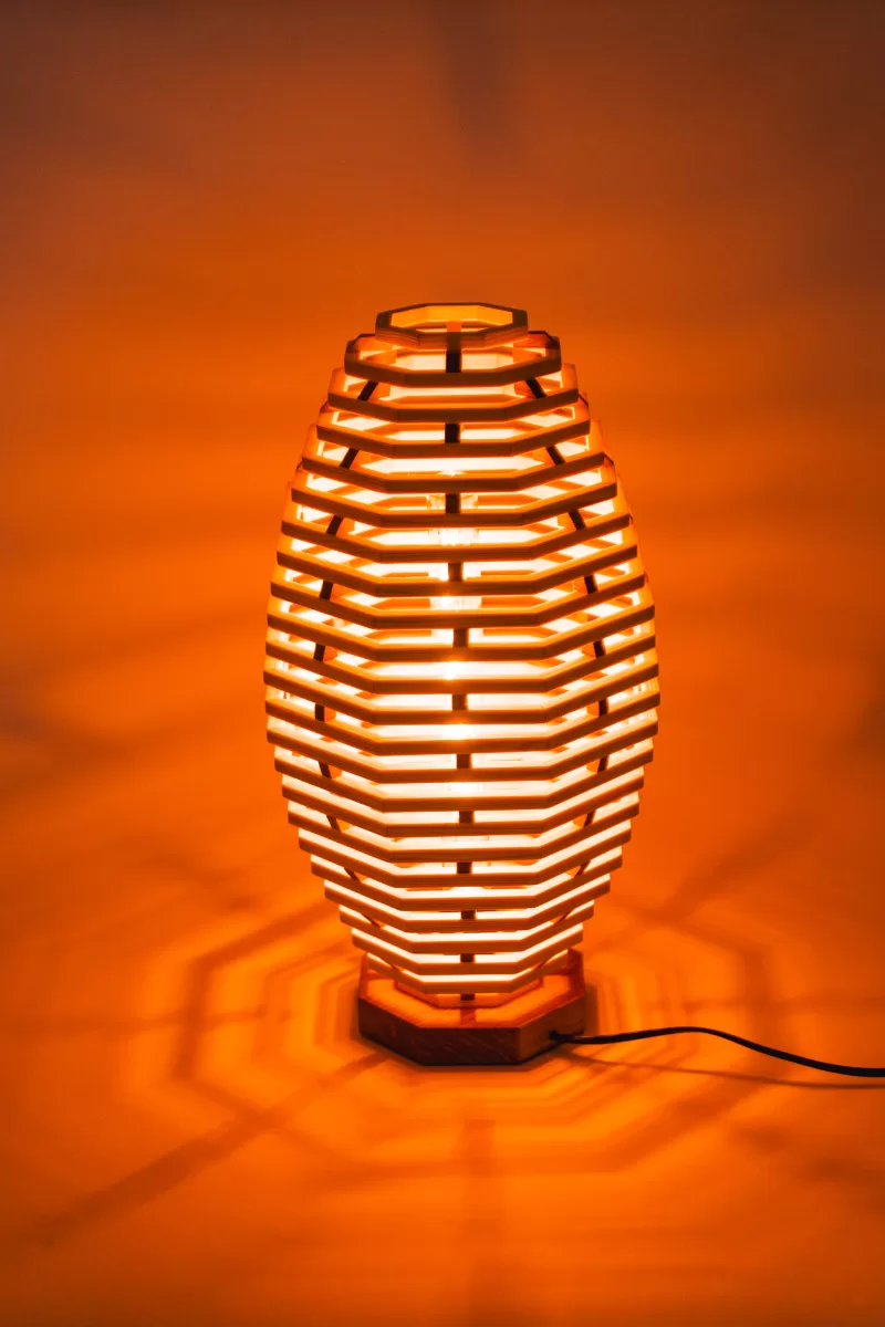 Stolní lampička - Tria Conu - Stínové efekty - Space Root - 4