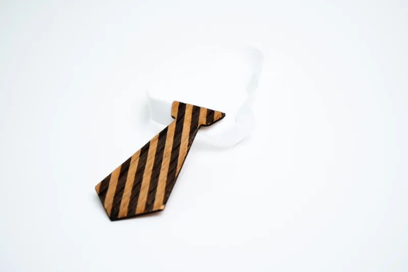 Kravata Space root - Preno s bílou gumičkou - pruhovaná tmavá 1