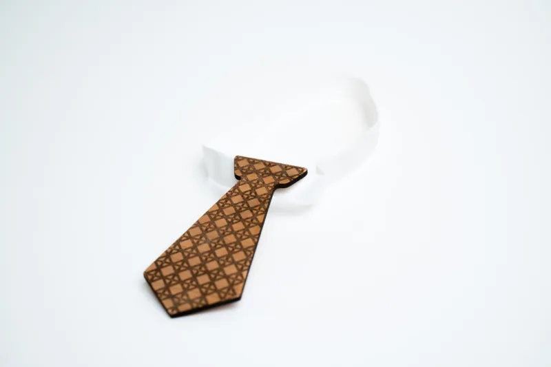 Kravata Space root - Preno - s bílou gumičkou - tmavá