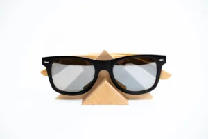 Stojan na brýle - Space root - 3