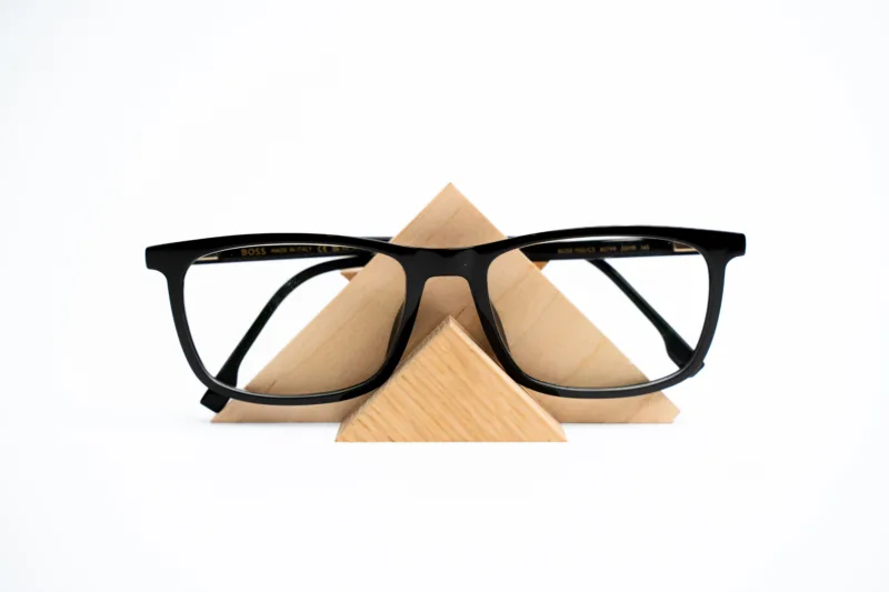 Stojan na brýle - Space root - 7