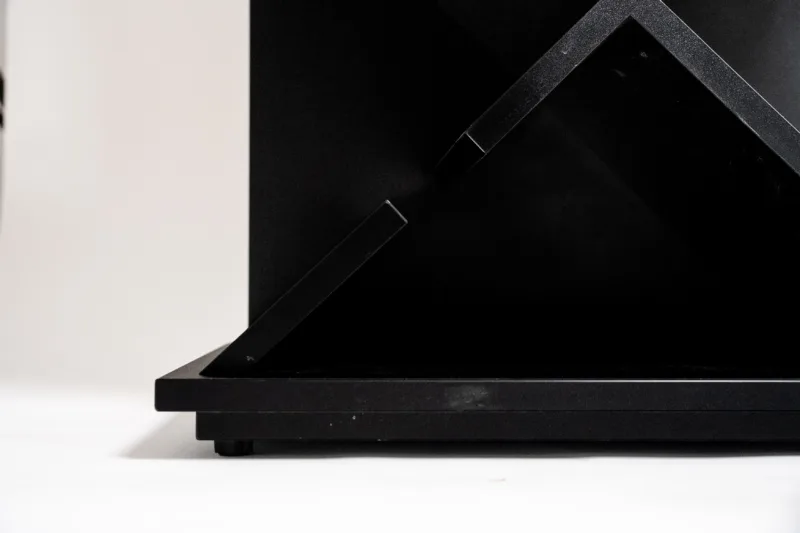 Vinný stolek - Bon Vit - detail úložného prostoru