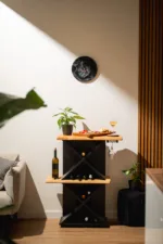 designove-nastenne-hodiny-orrin-faro-space-root-2