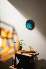 designove-nastenne-hodiny-orrin-haro-space-root-3