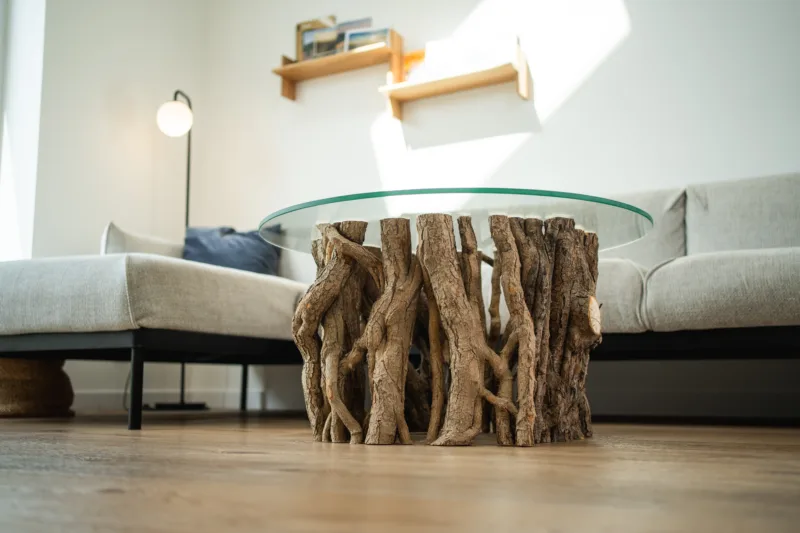 konferecni-stul-bon-lunelle-deska-glase-cir-interier-podhled