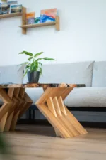 Konferenční stůl Bon Zeisario v interiéru, detail nohy.