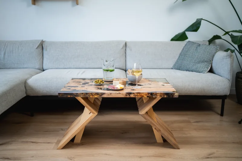 Konferenční stůl Bon Zeisario - interiér zepředu