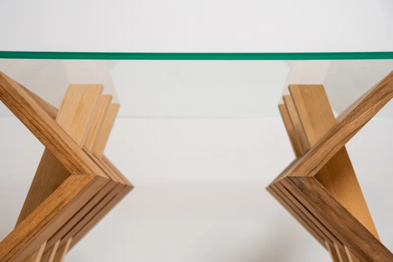 Podnož- Borne Zeis - detail ze spodu