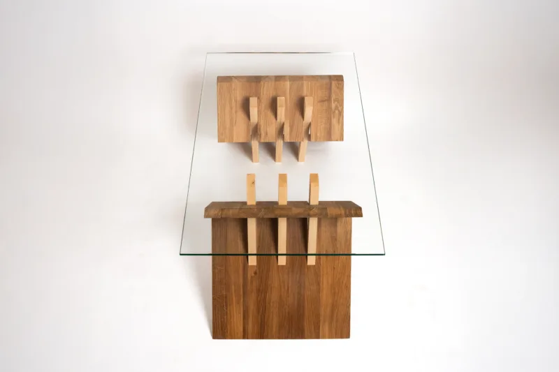 Podnož Space root - Borne Zeis - Dub a jasan - pohled z úhlu