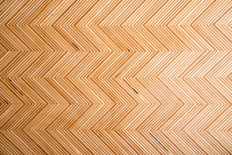 Stolová deska Line Verrum z kvalitní překližky pohled na detail