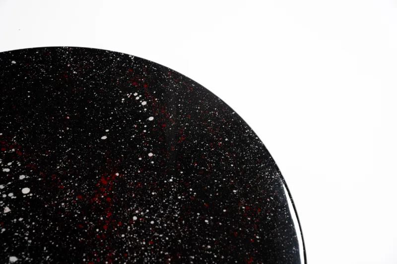 Stolová deska Lume Galax s akrylovým povrchem pohled na detail lesku